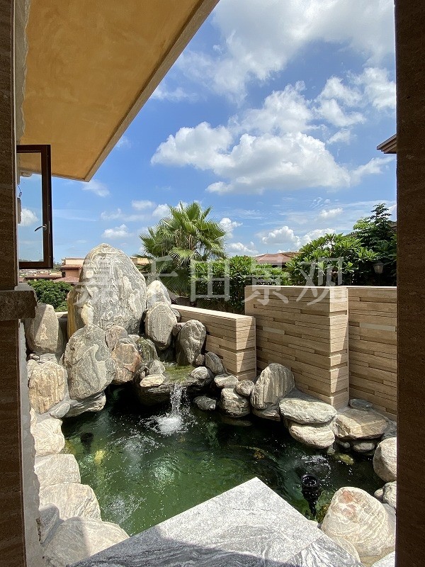 小型別墅庭院該如何綠化設(shè)計(jì)？
